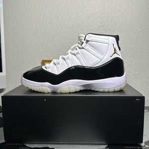 Jordan 11 “Gratitude” Size 11